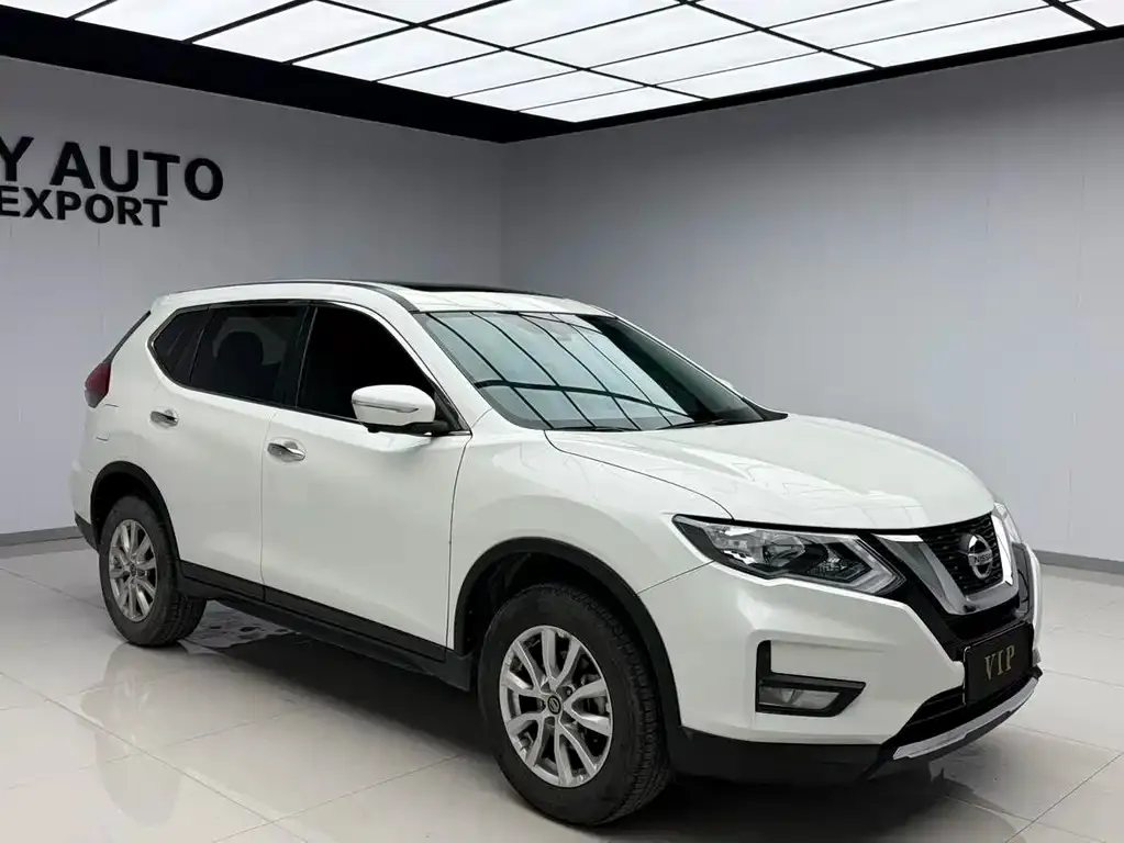 Nissan X-Trail — фото 4