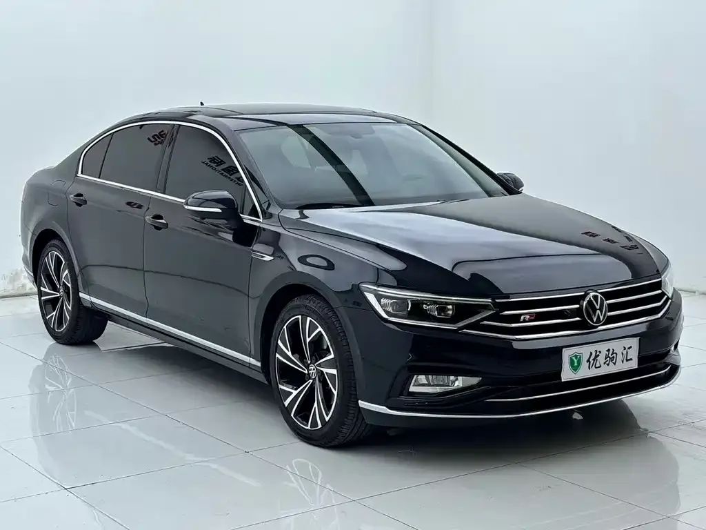 Volkswagen Magotan 2022 из CN, фото 10