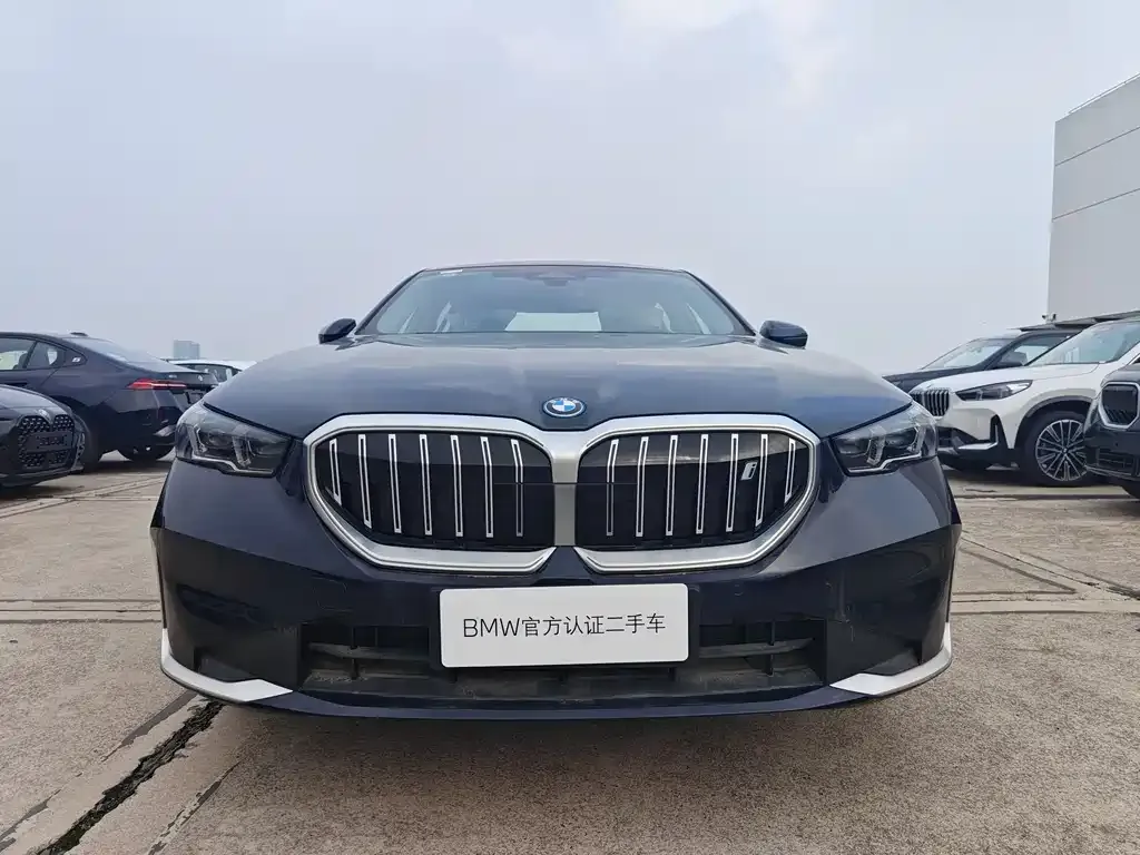 BMW i5 2026 из CN, фото 6