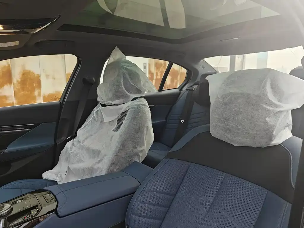 BMW i5 2026 из CN, фото 5