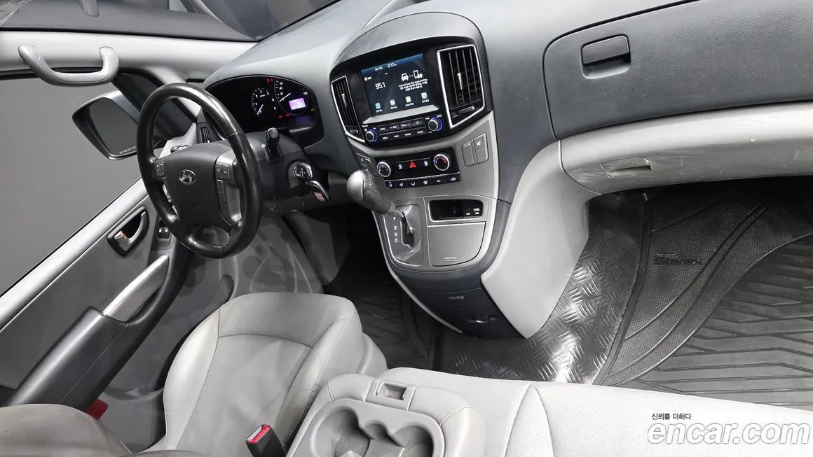 Hyundai Starex 2021 из KR, фото 10