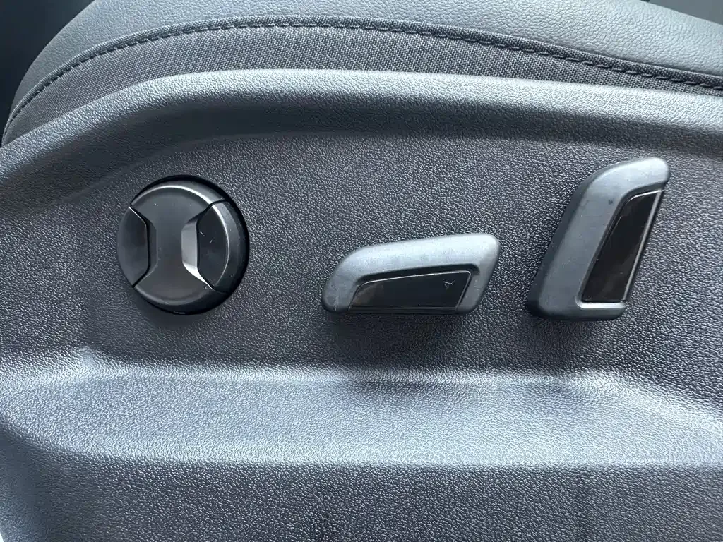 Volkswagen Tharu — фото 10