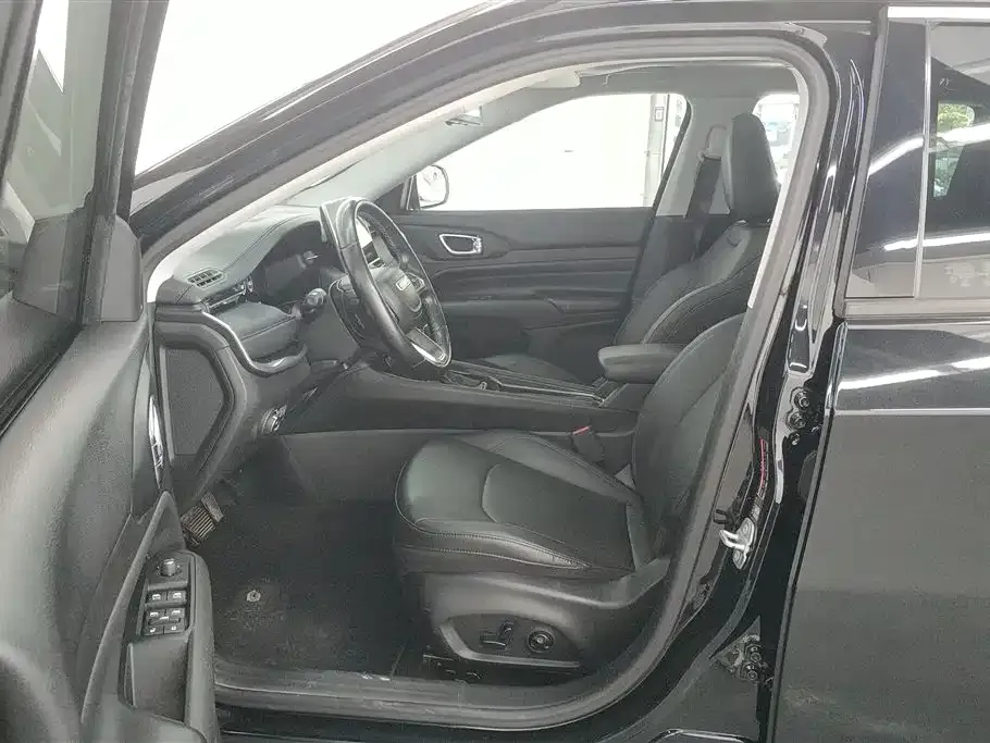 Jeep Compass 2022 из CN, фото 10