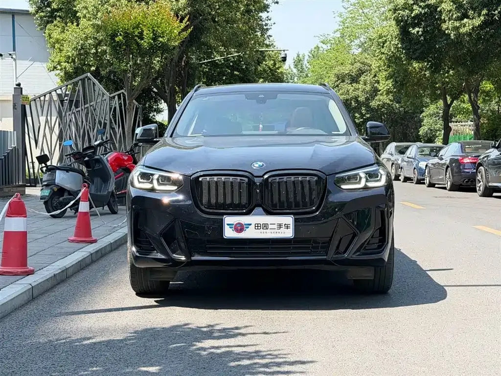 BMW X3 — фото 10
