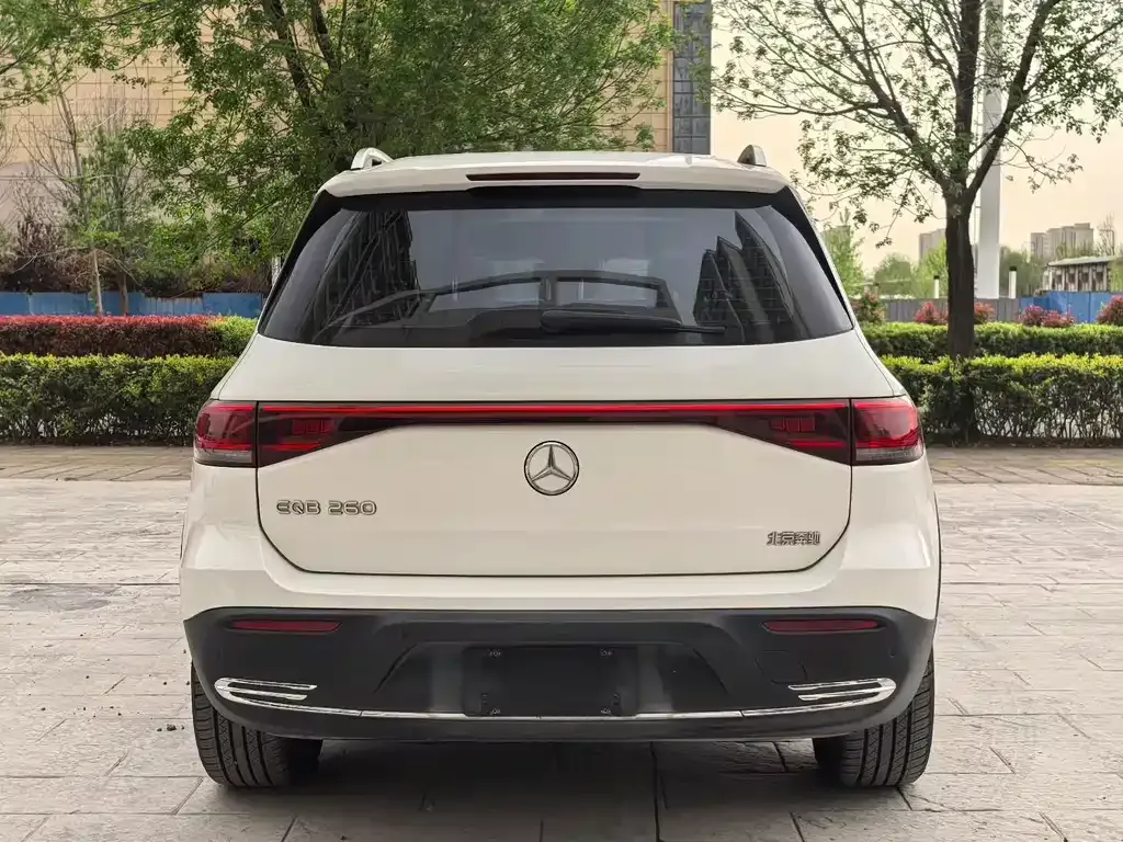 Mercedes-Benz EQB 2022 из CN, фото 7
