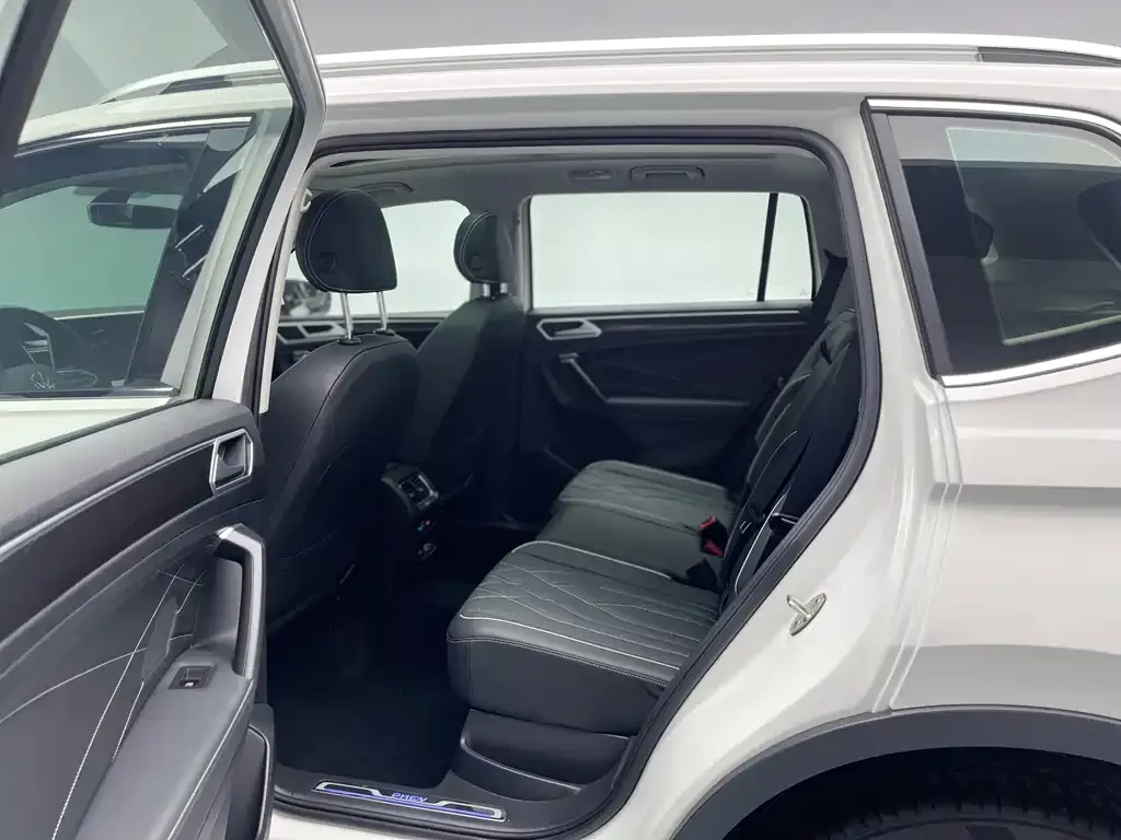 Volkswagen Tiguan L New Energy 2022 из CN, фото 8
