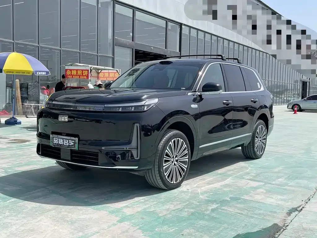 Geely Galaxy M9 — фото 1