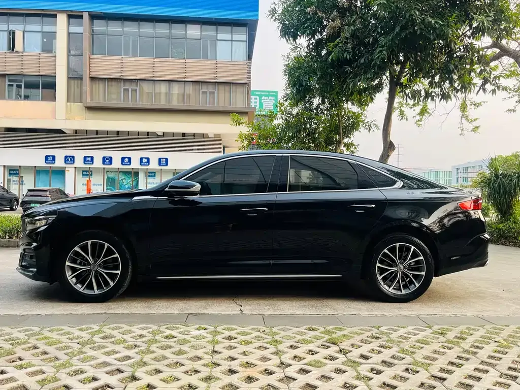 Geely Xingrui — фото 6