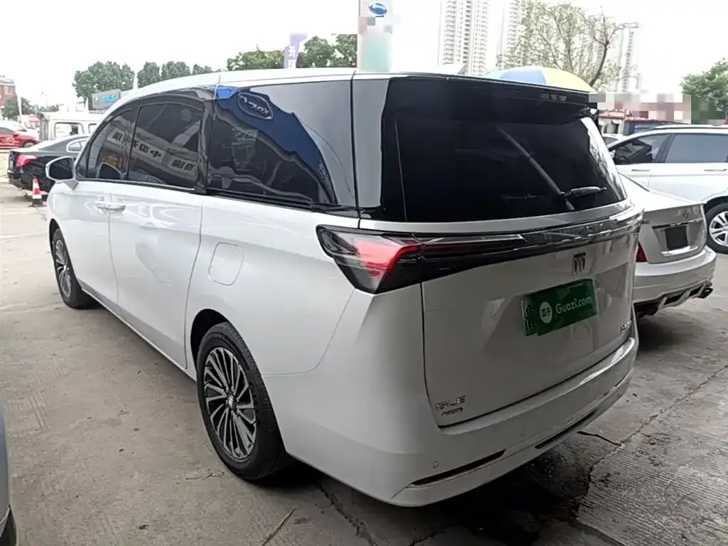 Buick GL8 Hybrid 2025 из CN, фото 2