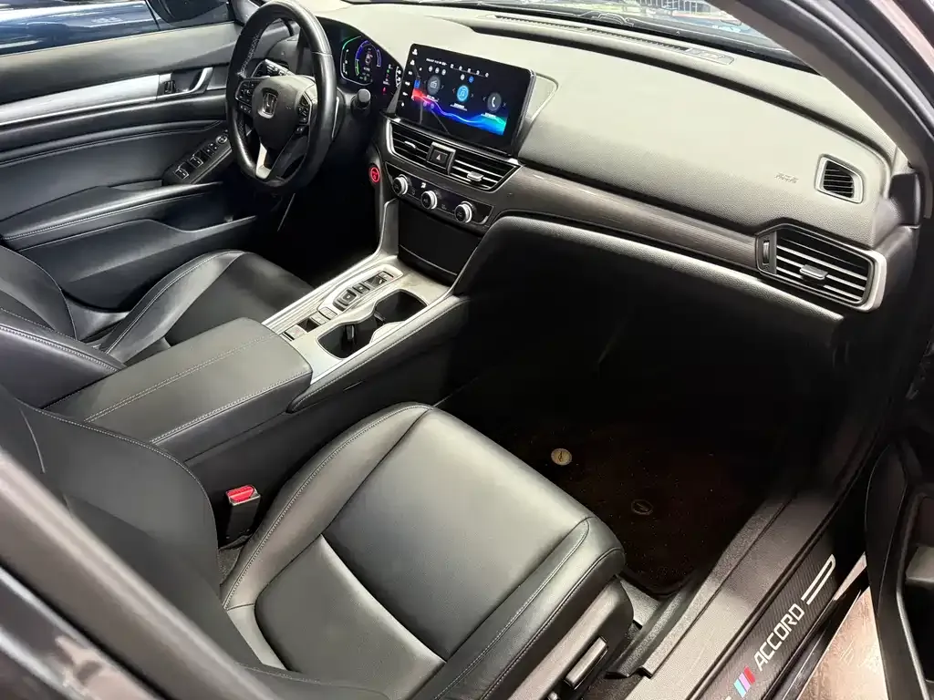 Honda Accord — фото 5