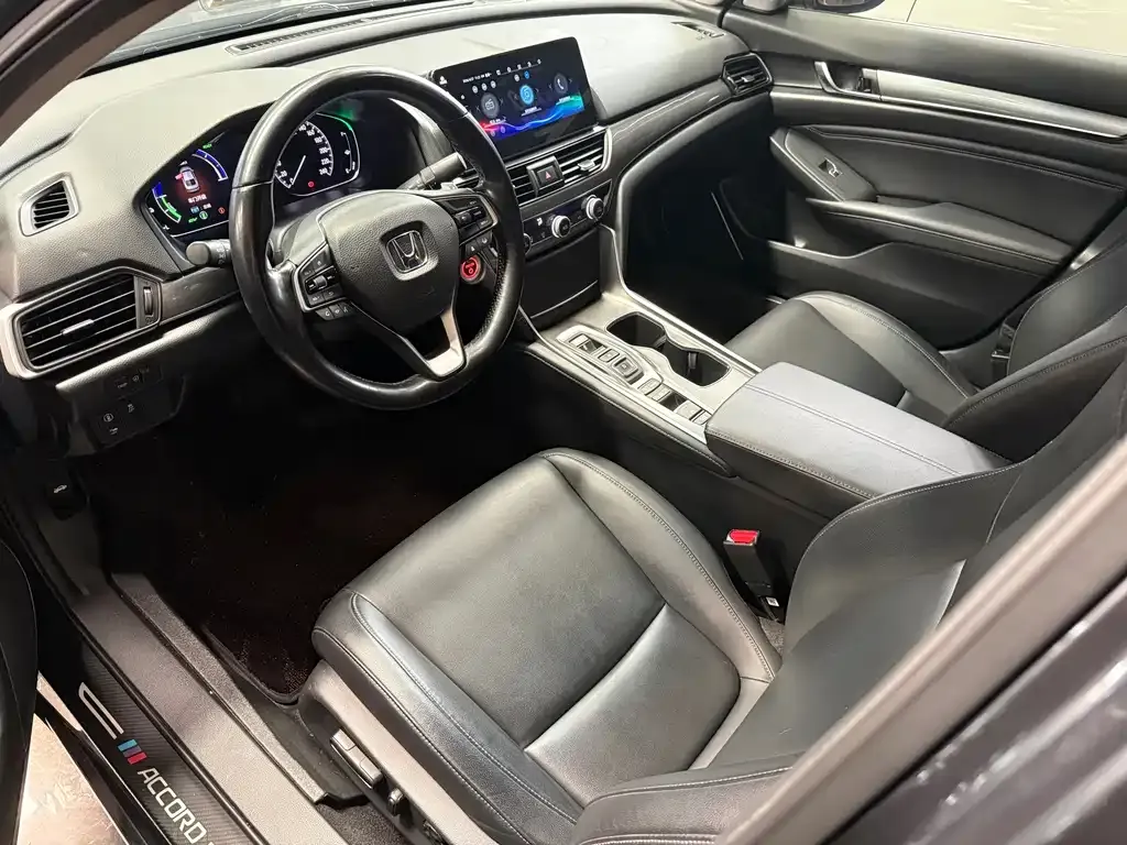 Honda Accord — фото 2