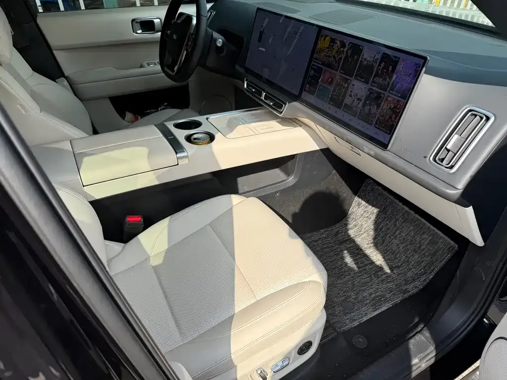 Li Auto L6 2024 из CN, фото 6