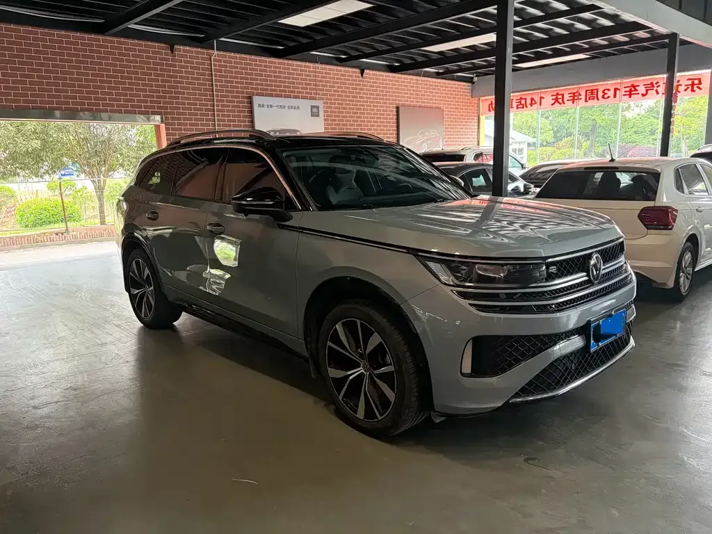 Volkswagen Tavendor 2023 из CN, фото 9