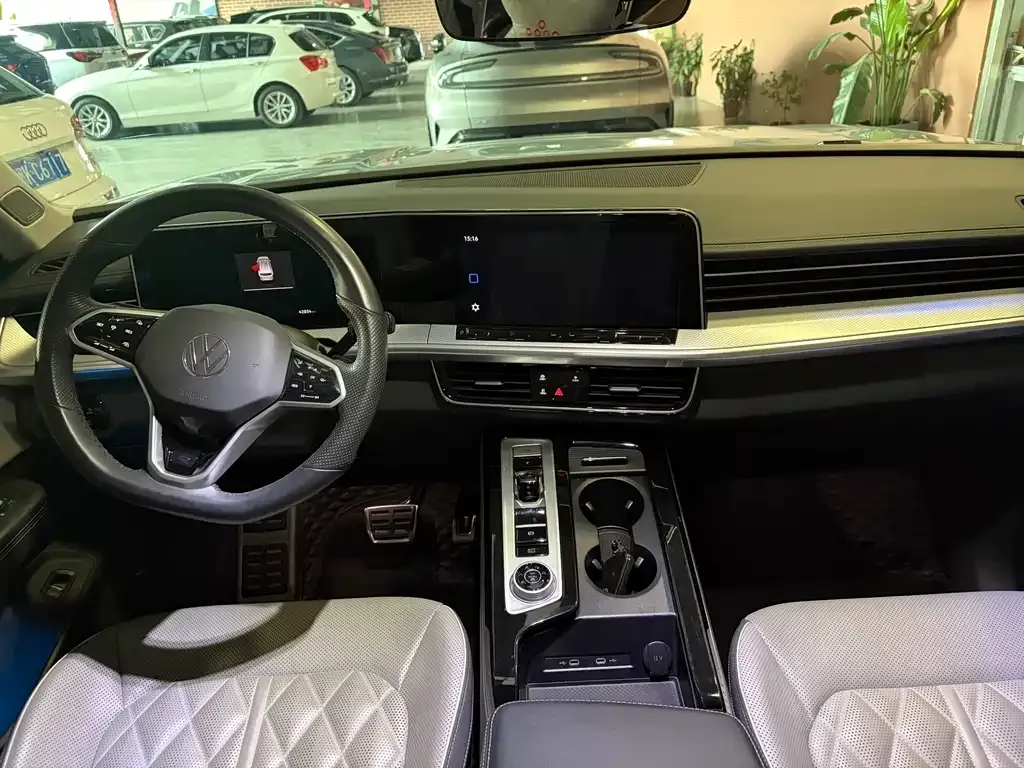 Volkswagen Tavendor 2023 из CN, фото 8