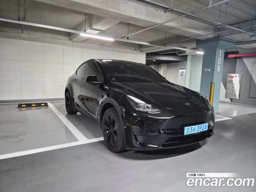 Tesla Model Y — фото 9