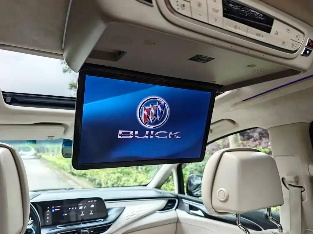 Buick GL8 2021 из CN, фото 2