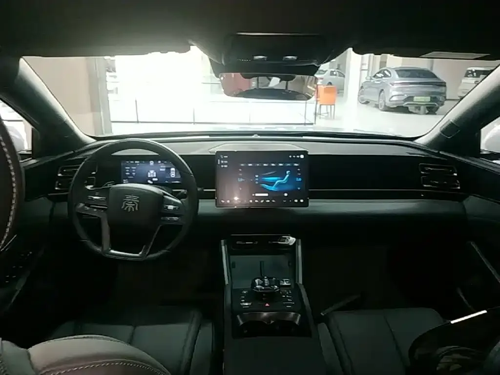 BYD Qin L 2025 из CN, фото 2
