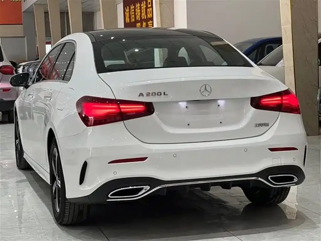Mercedes-Benz A-Class — фото 9