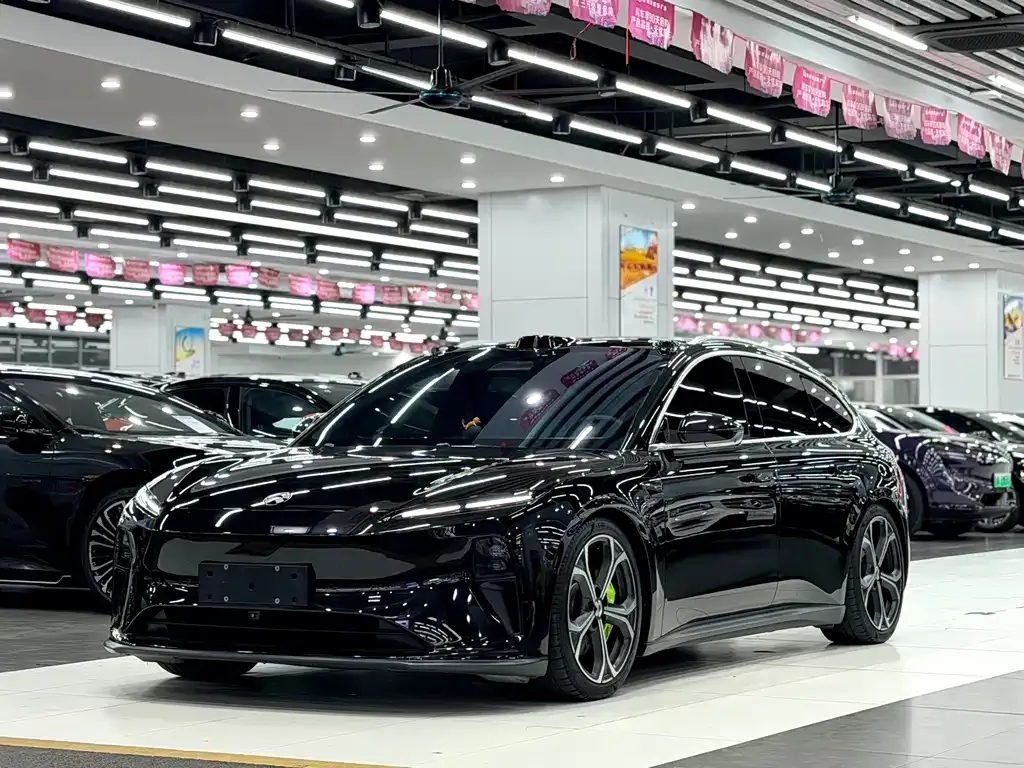 NIO ET5T