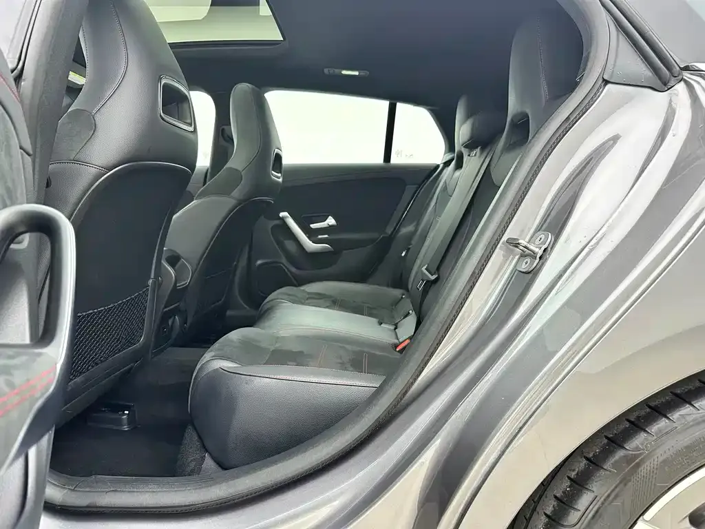 Mercedes-Benz CLA (Import) 2023 из CN, фото 8