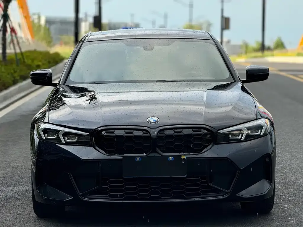BMW 3 Series — фото 1