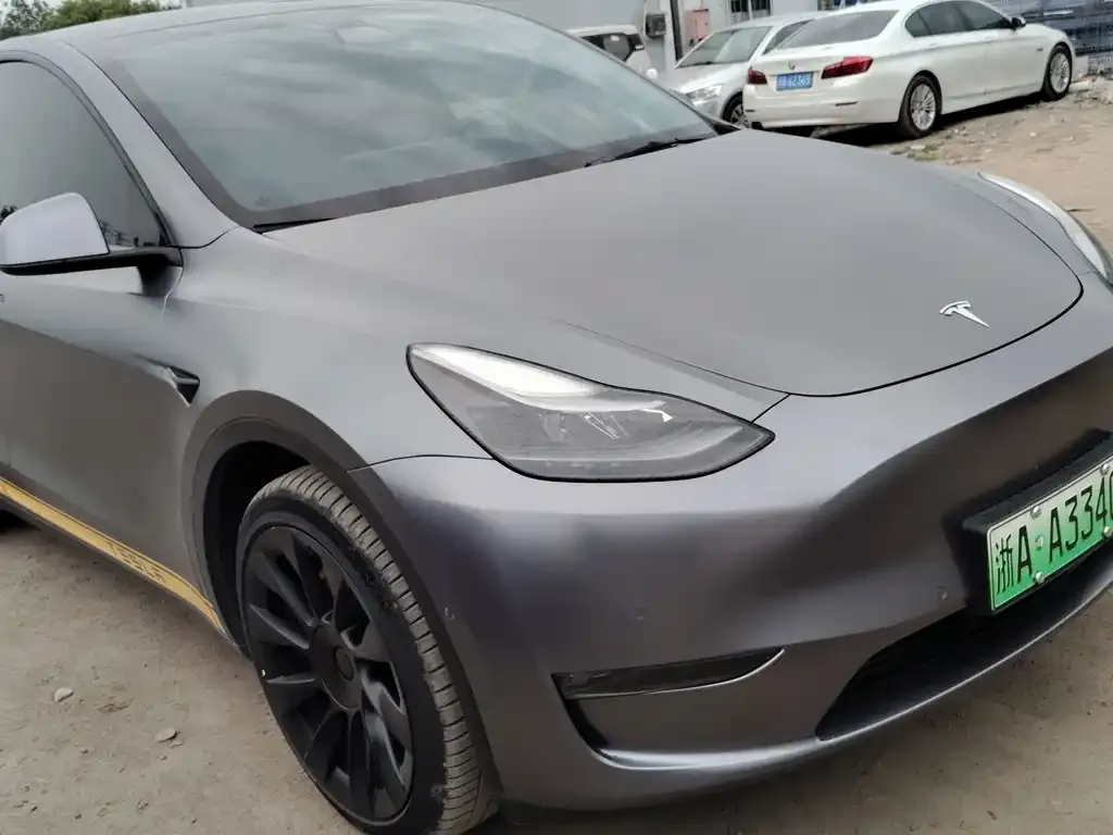 Tesla Model Y — фото 3