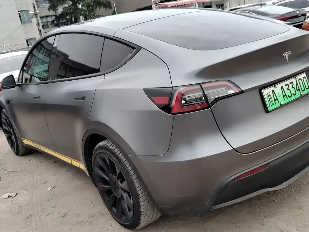 Tesla Model Y — фото 4