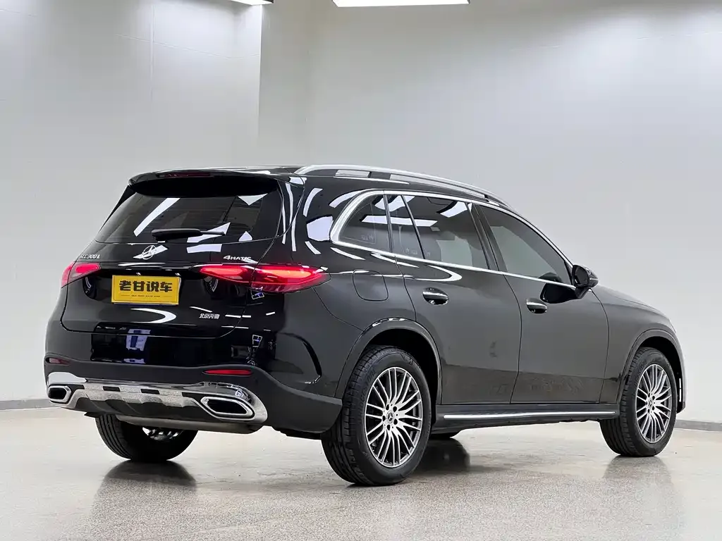Mercedes-Benz GLC — фото 9