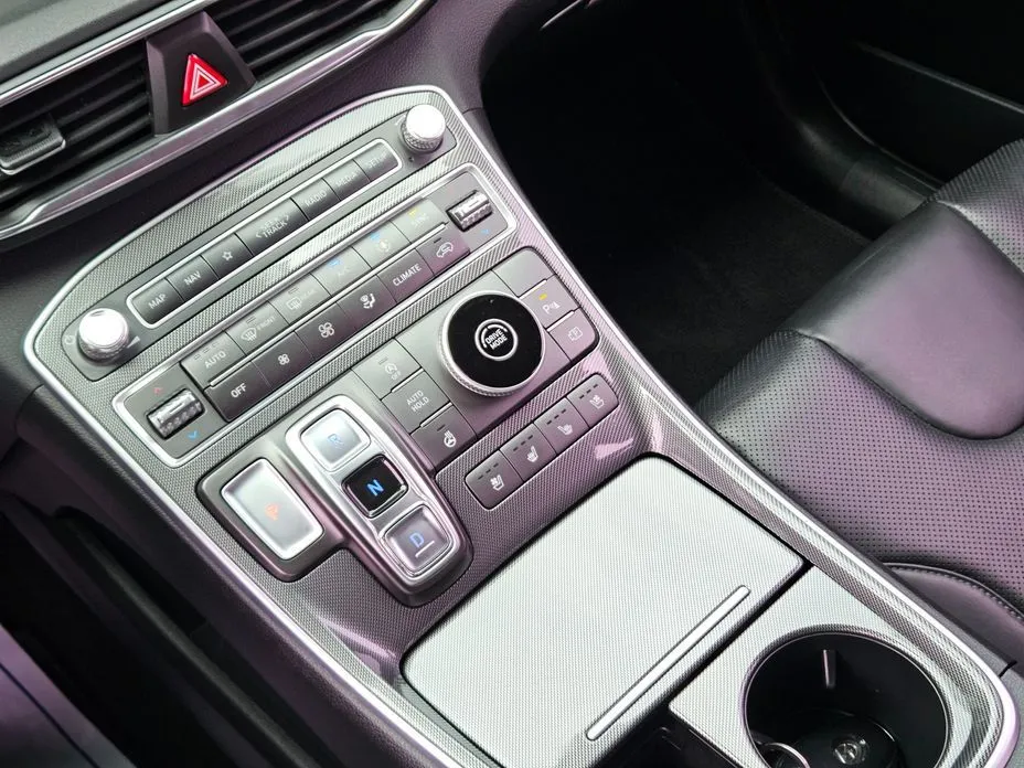 Hyundai Santafe — фото 8