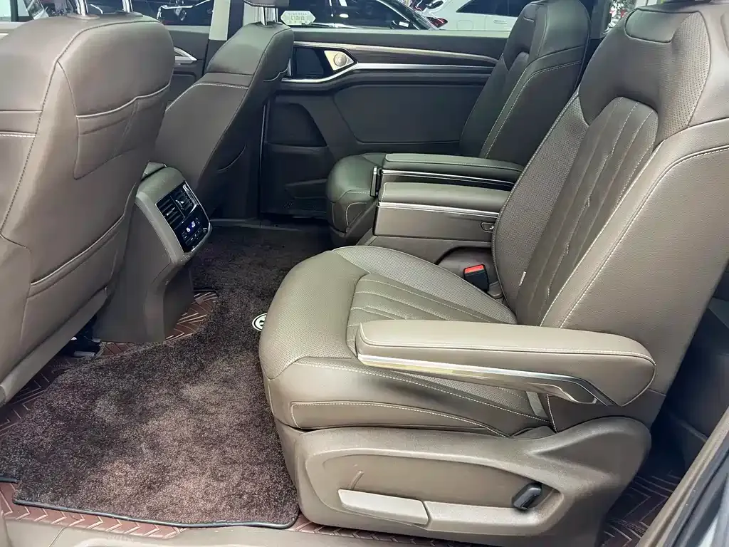 Volkswagen Viloran 2021 из CN, фото 8