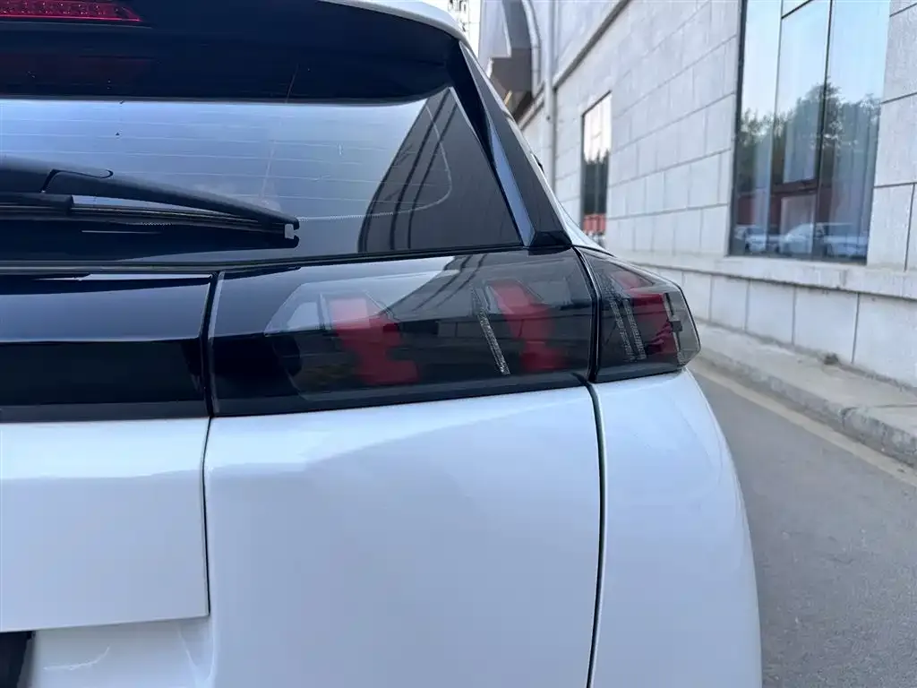 Peugeot 2008 2022 из CN, фото 4