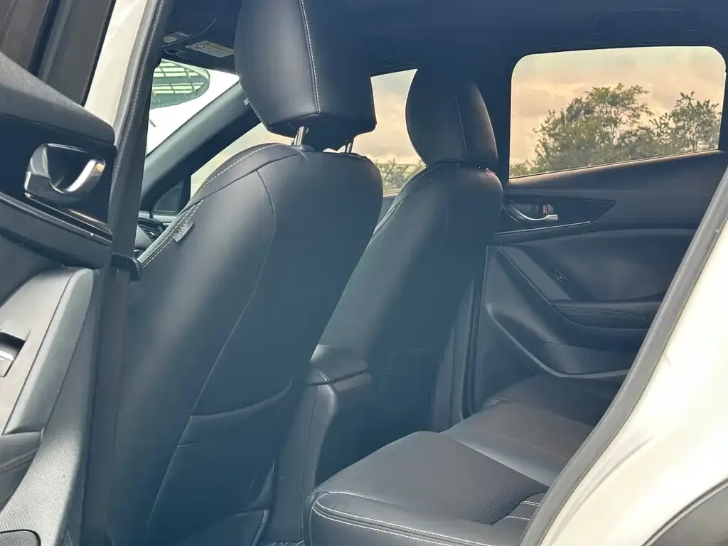 Mazda CX-4 2021 из CN, фото 6