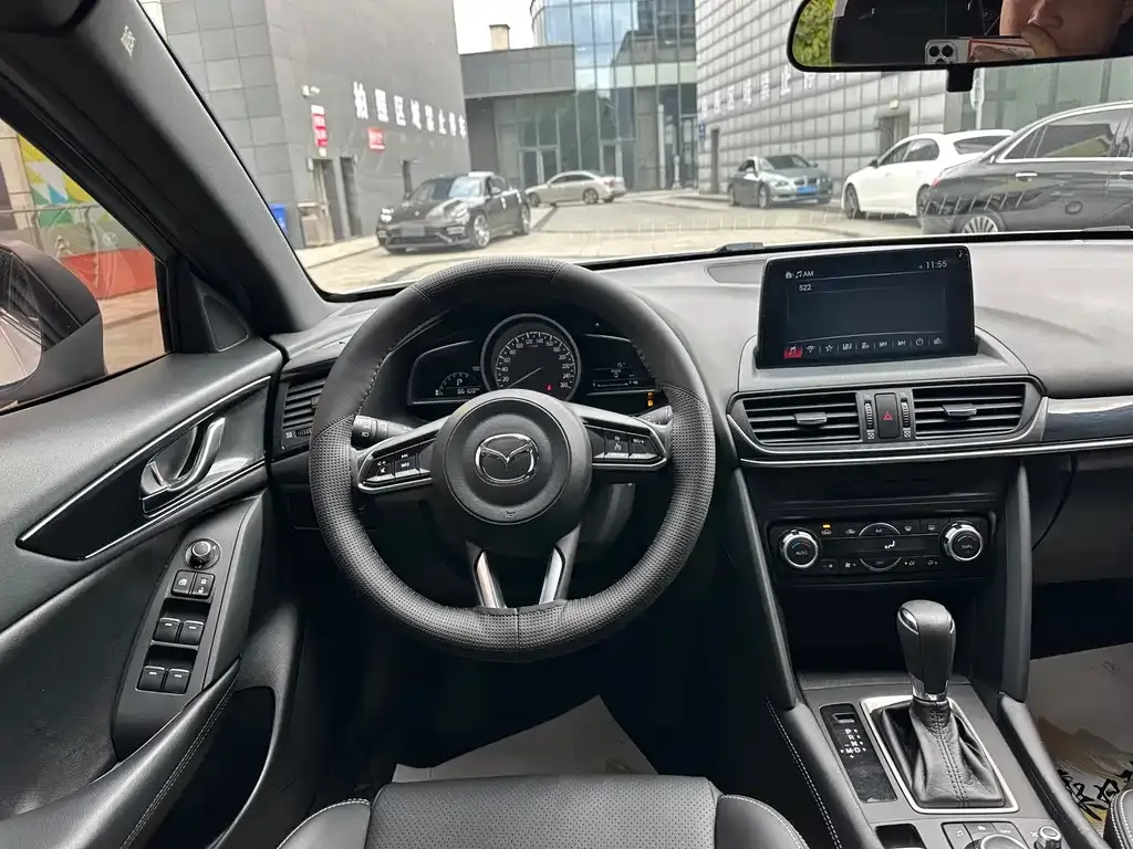 Mazda CX-4 2021 из CN, фото 4
