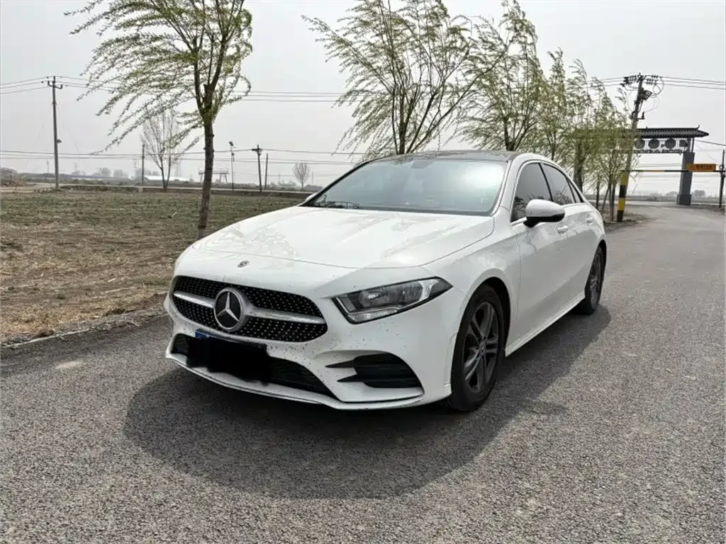 Mercedes-Benz A-Class — фото 1