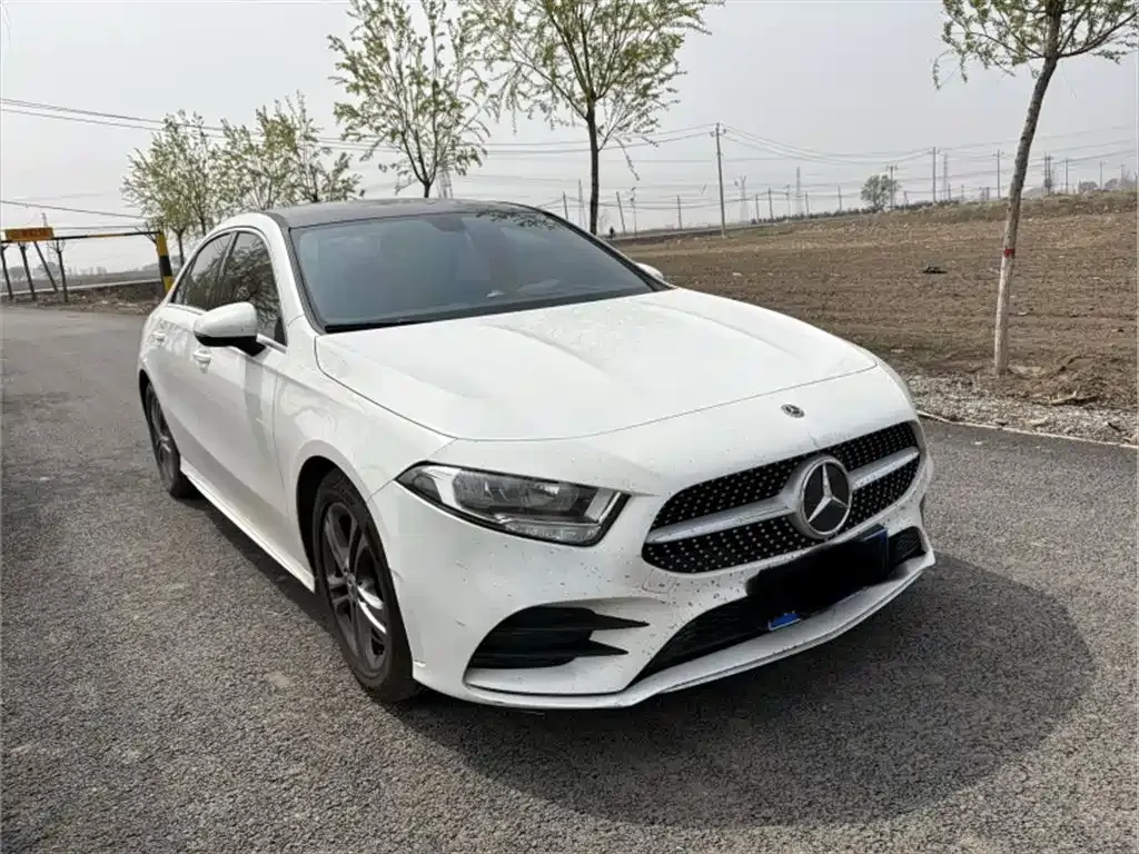 Mercedes-Benz A-Class — фото 8