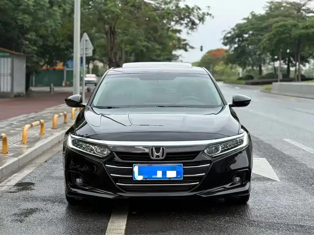 Honda Accord — фото 2