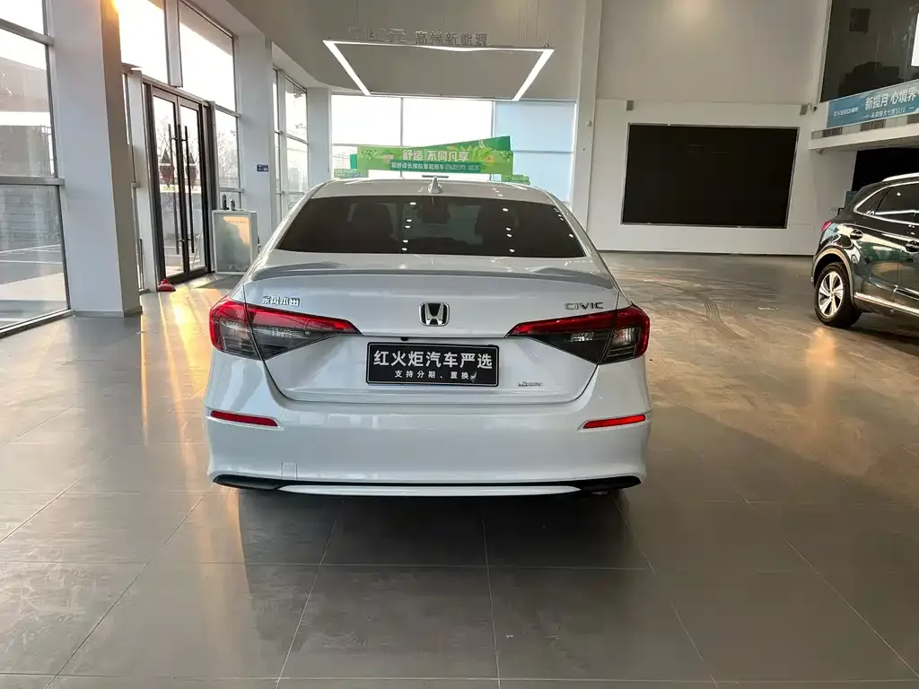 Honda Civic — фото 4