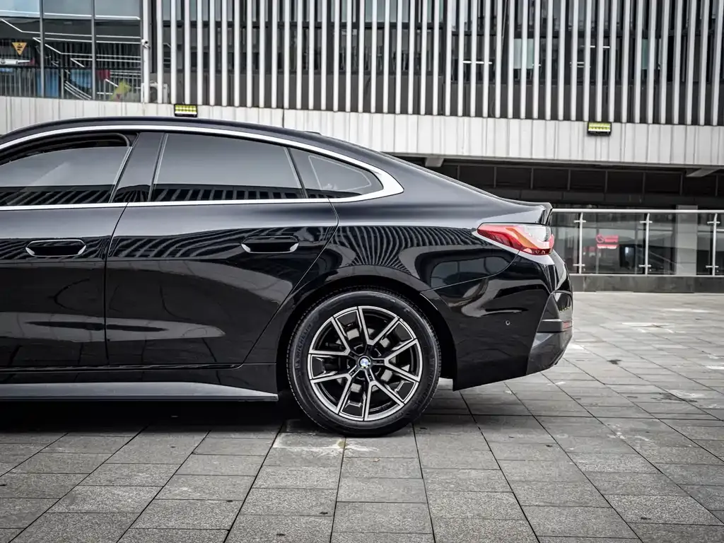 BMW 4 Series — фото 10