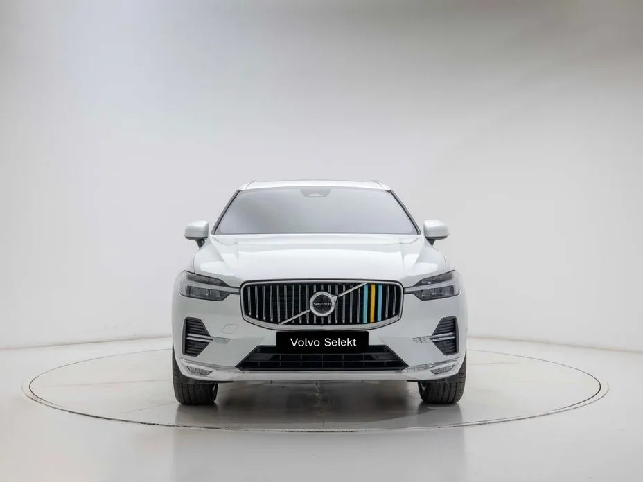 Volvo XC60 2023 из KR, фото 4