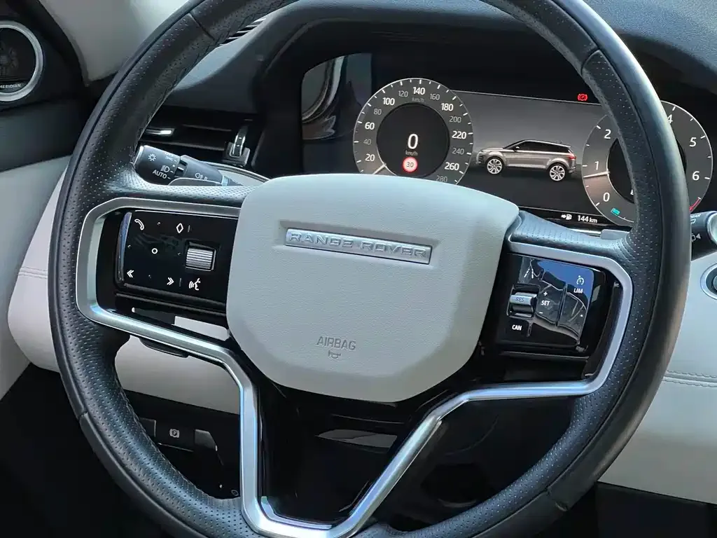 Land Rover Evoque 2023 из CN, фото 8
