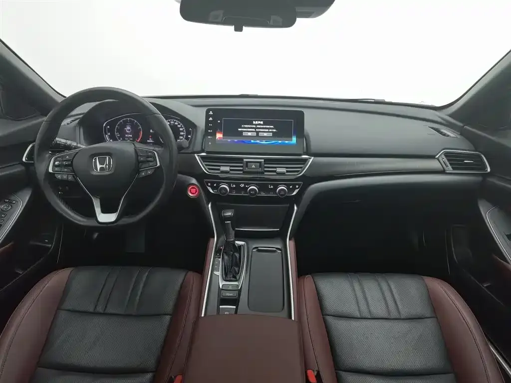 Honda Inspire 2023 из CN, фото 6