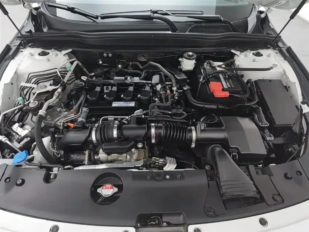 Honda Inspire 2023 из CN, фото 9