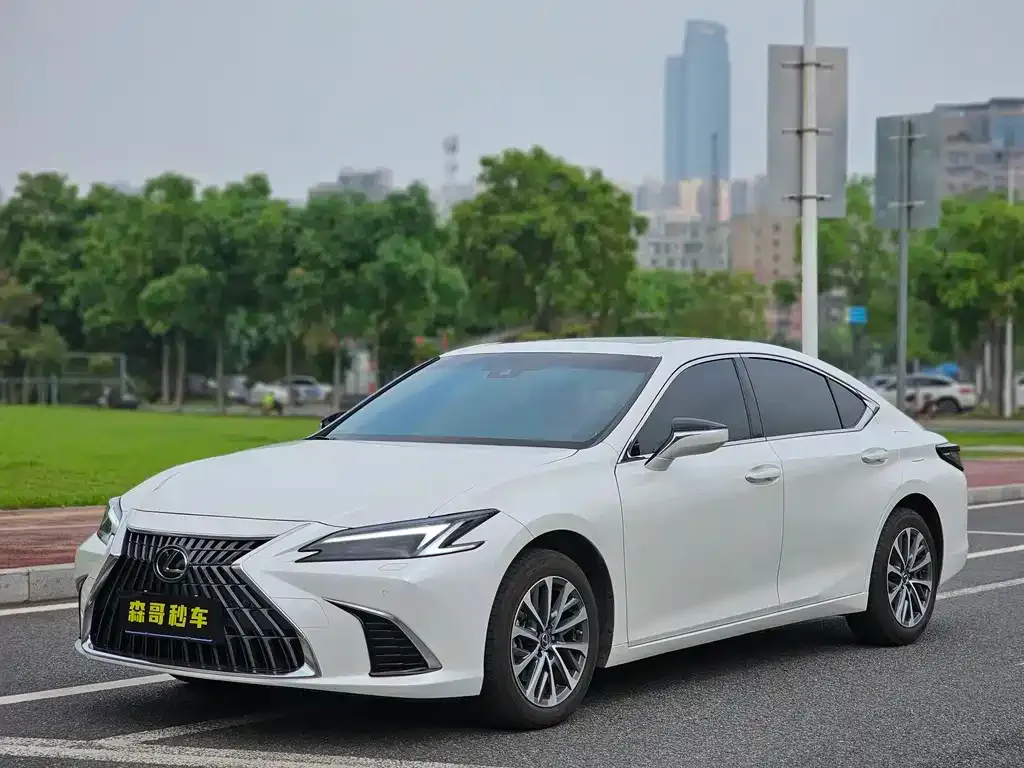Lexus ES 2025 из CN, фото 1