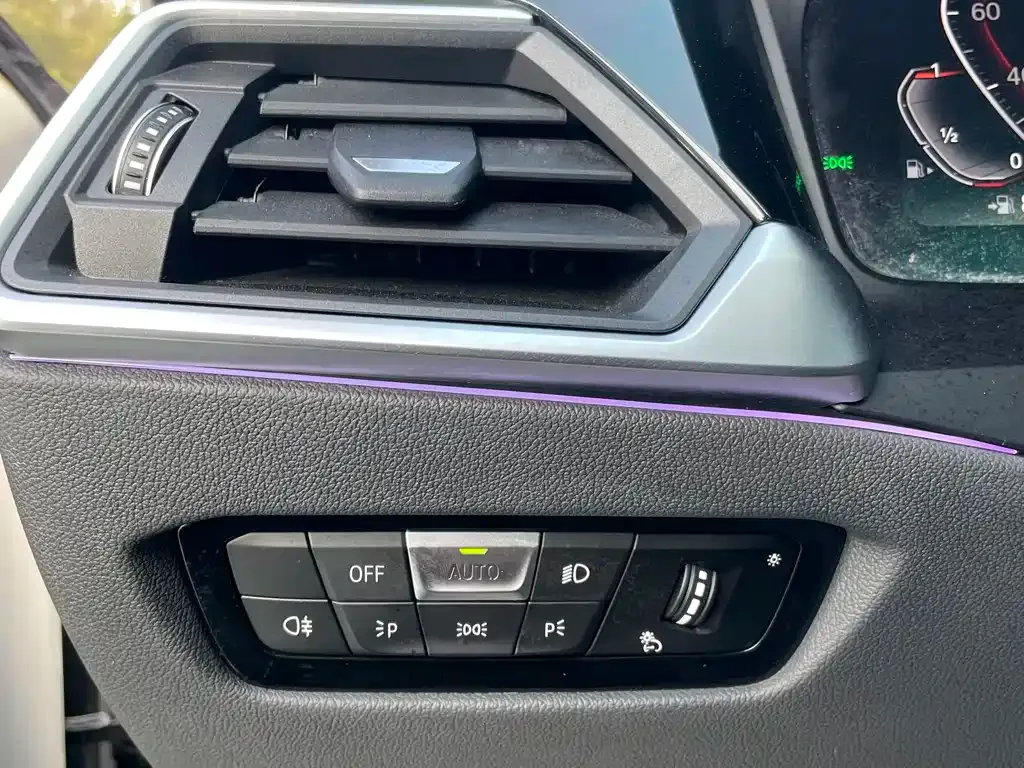 BMW 3 Series — фото 10