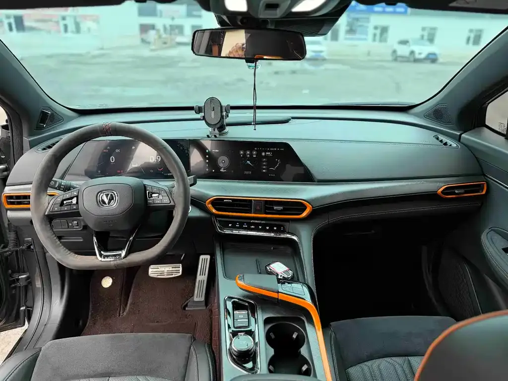 Changan UNI-T 2023 из CN, фото 7
