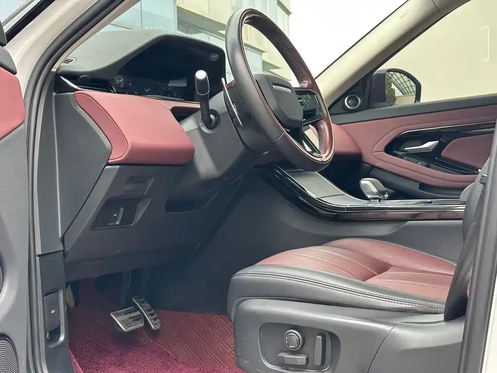 Land Rover Evoque — фото 10