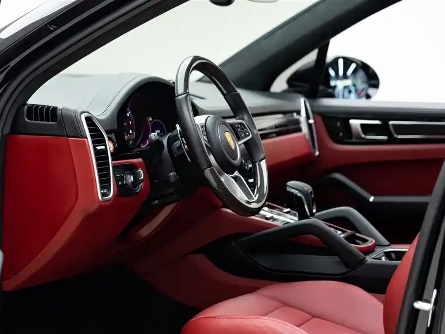 Porsche Cayenne Hybrid 2021 из CN, фото 8