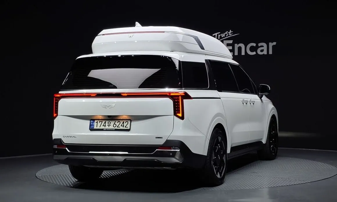 Kia Carnival 2024 из KR, фото 3
