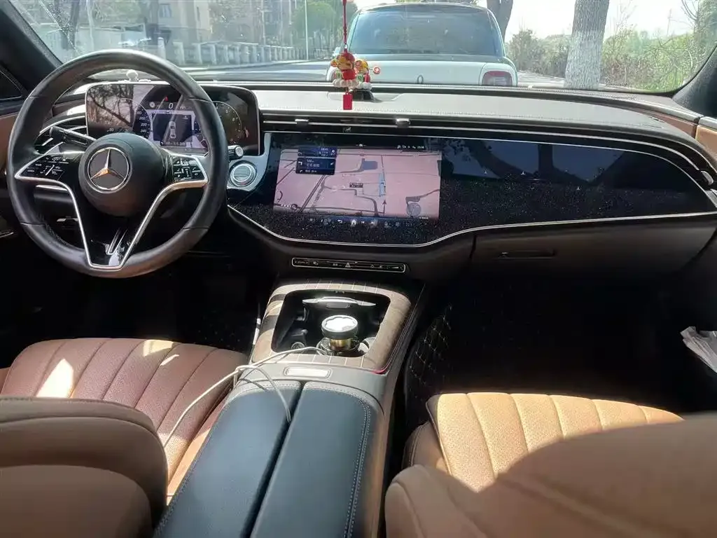 Mercedes-Benz E-Class 2024 из CN, фото 2