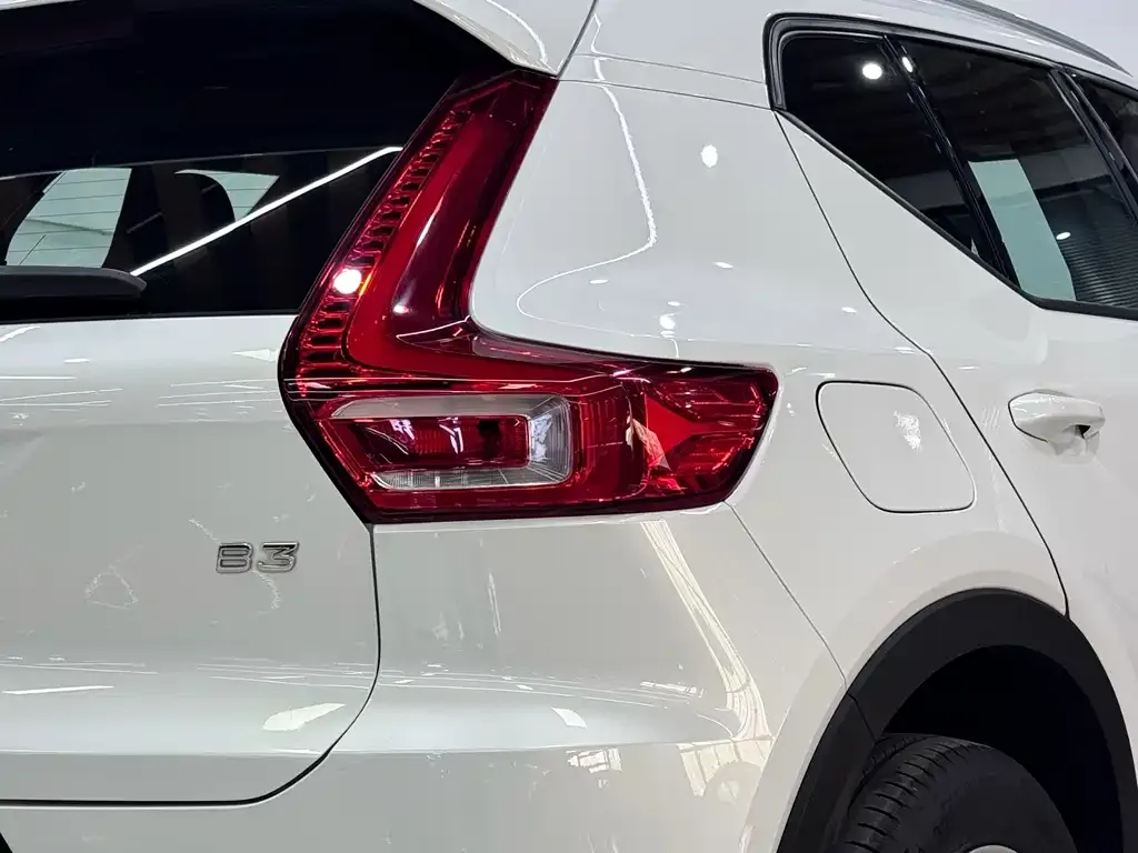 Volvo XC40 2023 из CN, фото 5
